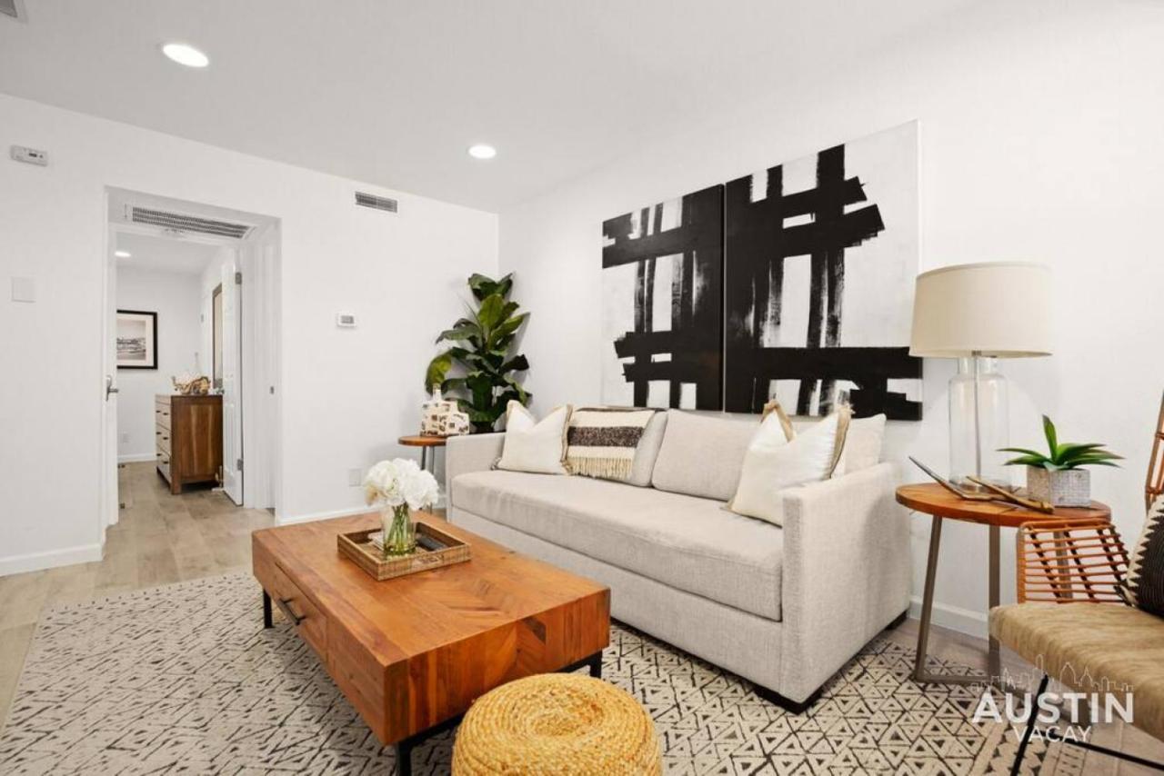 Great Clarksville Near W 6th Free Parking Holiday home