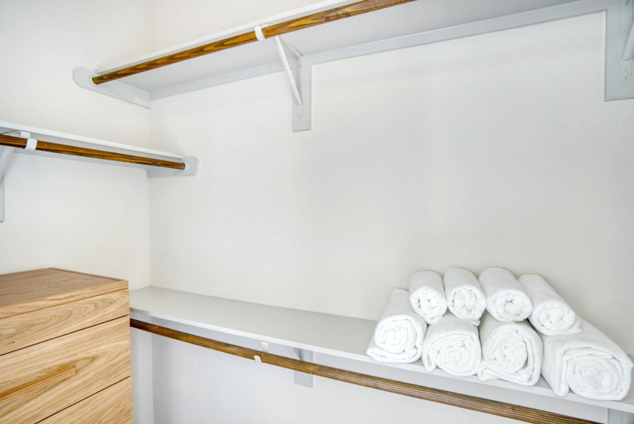 Downtown 2br W Gym Wd Pool Nr 6th St Bars Atx-7 Apartment Austin
