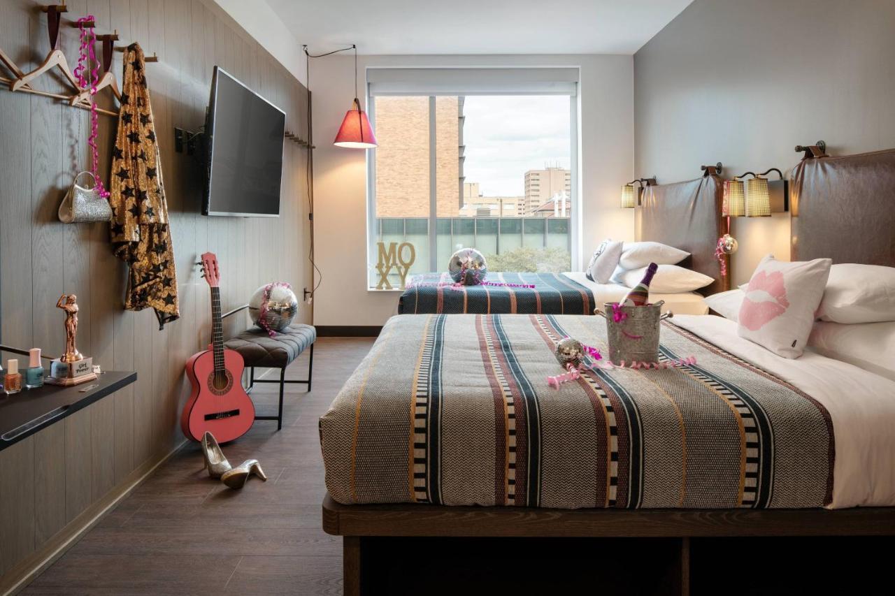 Moxy - Hotel 3*