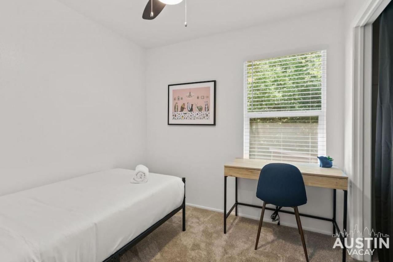 Recently Renovated E Duplex And Free Parking * Austin