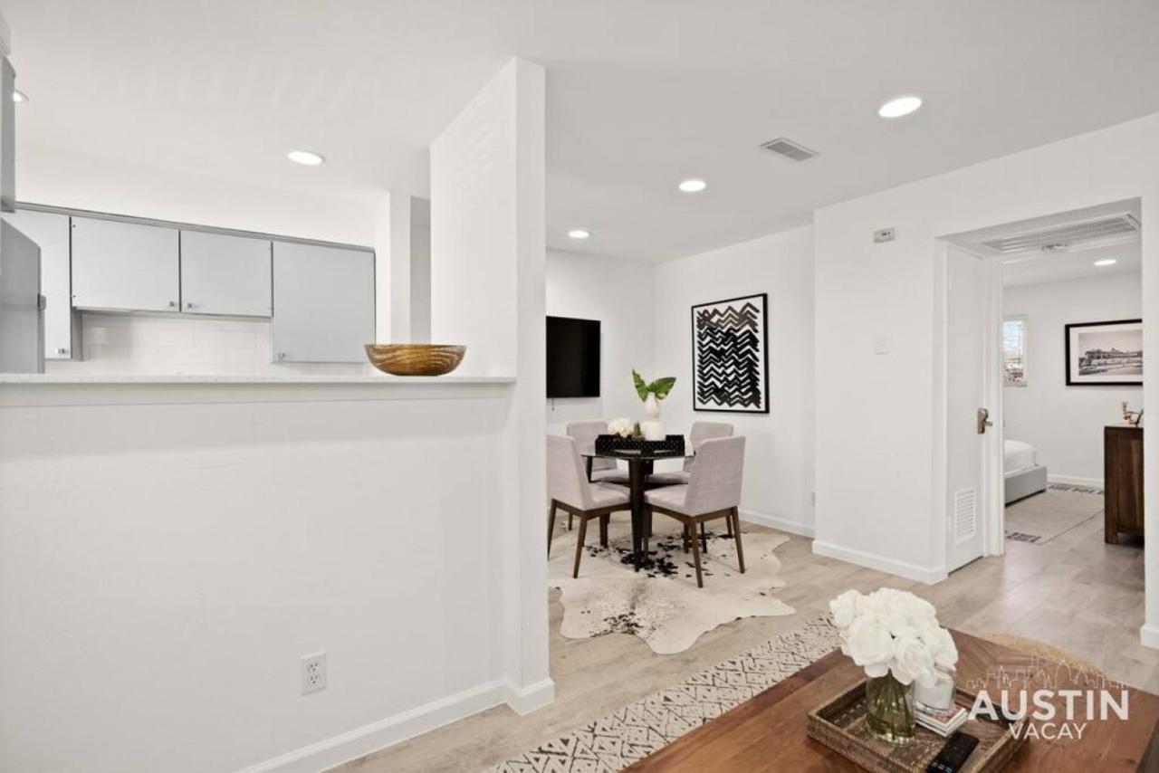 Great Clarksville Near W 6th Free Parking Holiday home