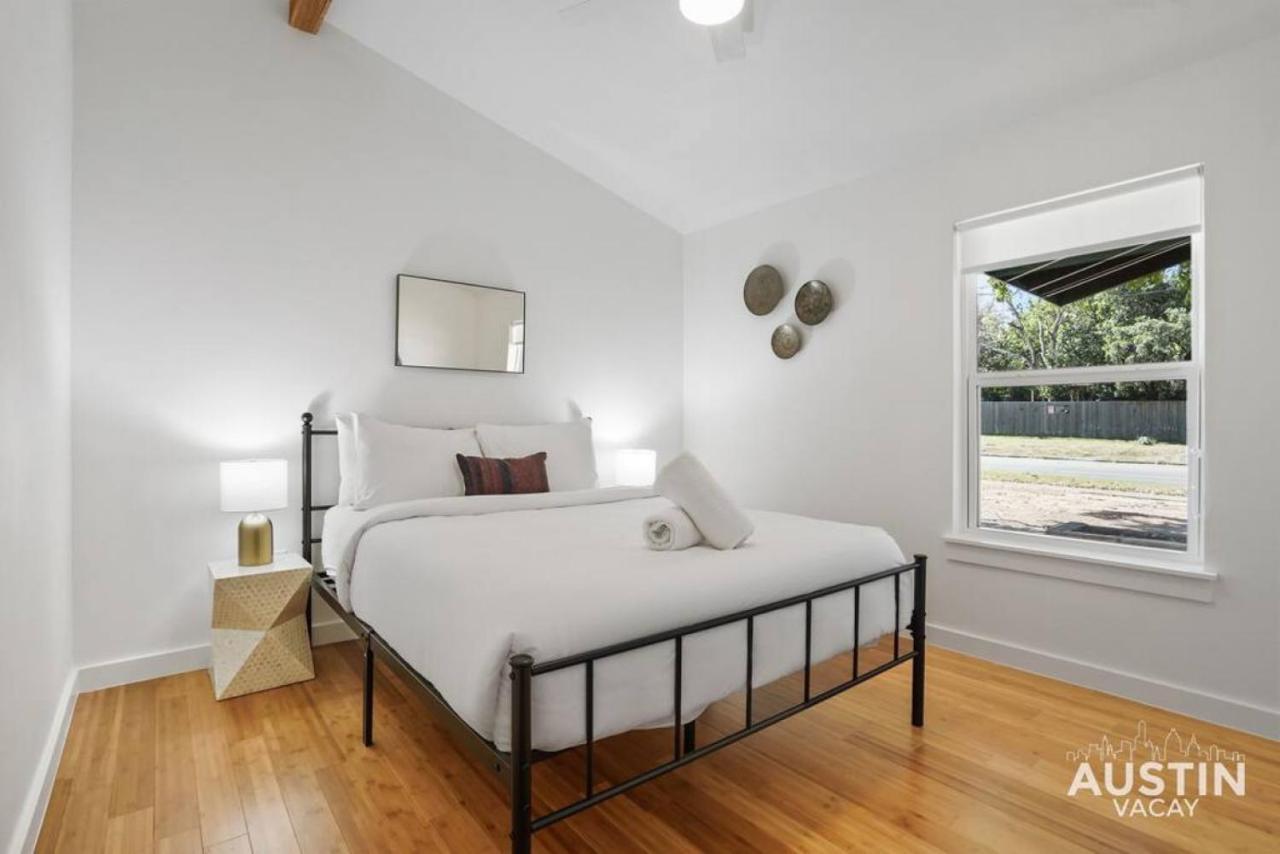 Trendy Remodeled By Soco W Outdoor Space Austin