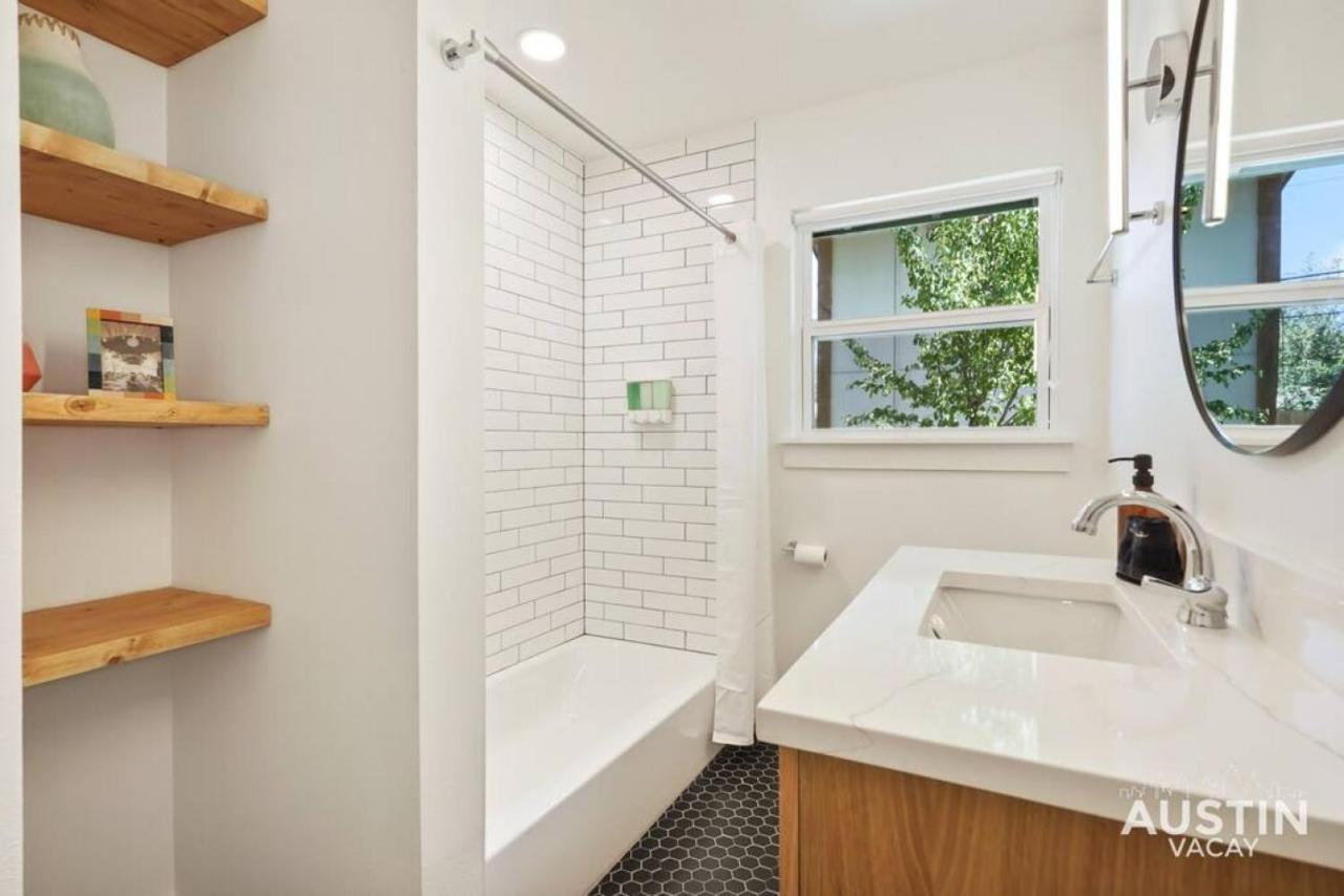 Trendy Remodeled By Soco W Outdoor Space *