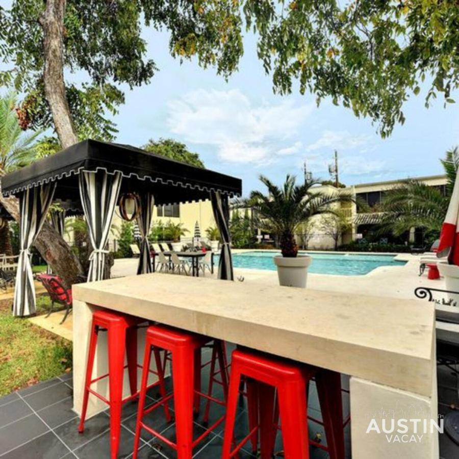 Apartment Adorable N Lamar Living, Pool And Comfort For Austin