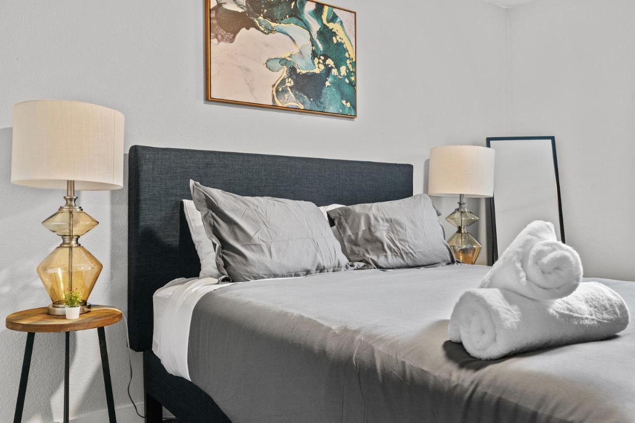 Evonify - Hyde Park - Utexas Apartment