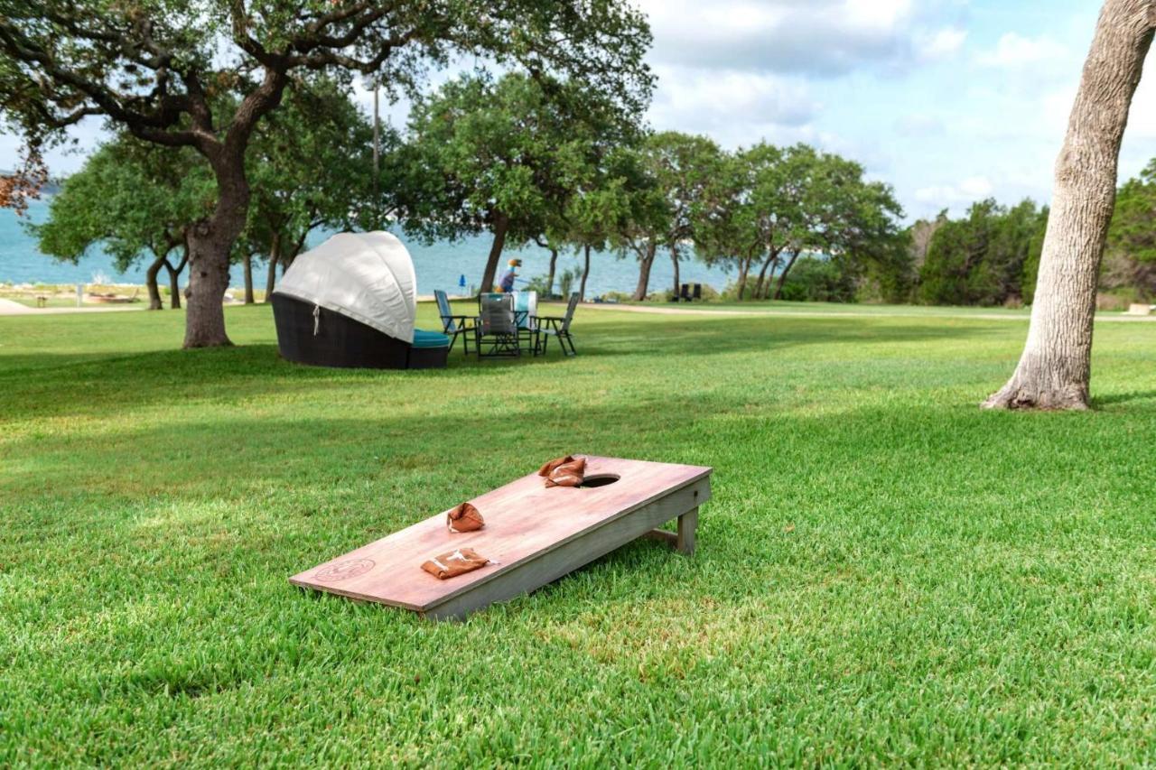 Lake Travis Oasis - The Breeze *