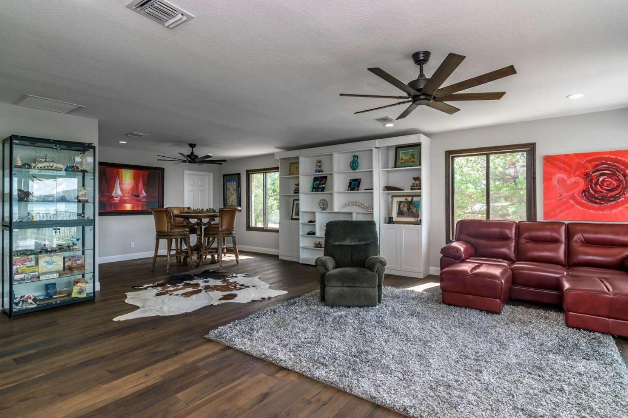 Lake Travis Oasis - The Breeze