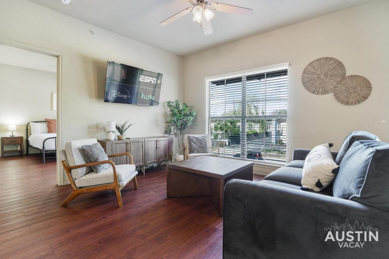 Fully Equipped W Stylish Design And Free Parking