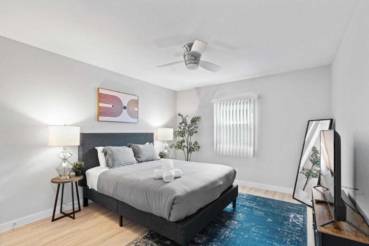 Evonify - Hyde Park - Utexas Apartment *