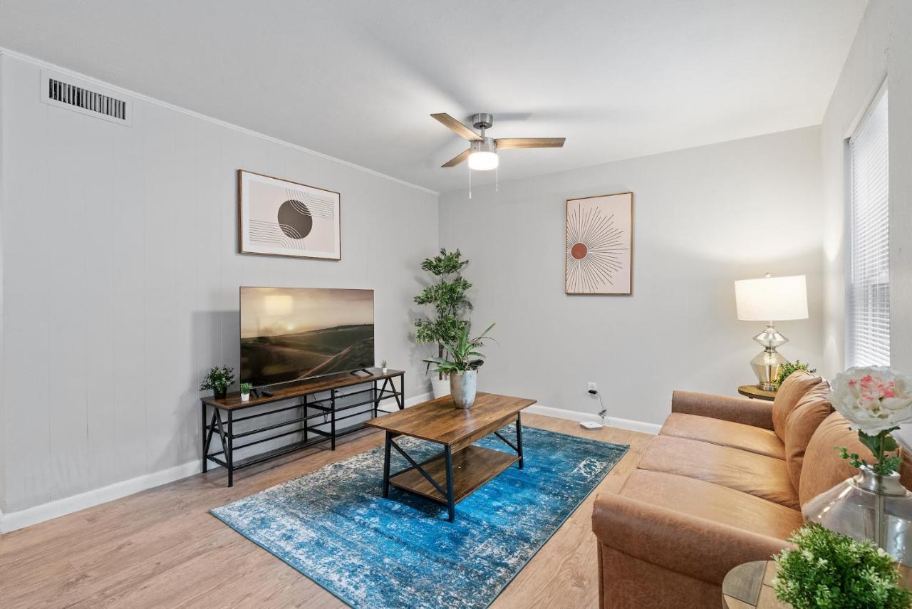 Evonify - Hyde Park - Utexas Apartment Austin