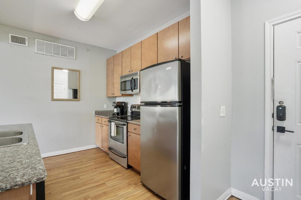 Close To It In West Campus 2br W Free Parking Austin