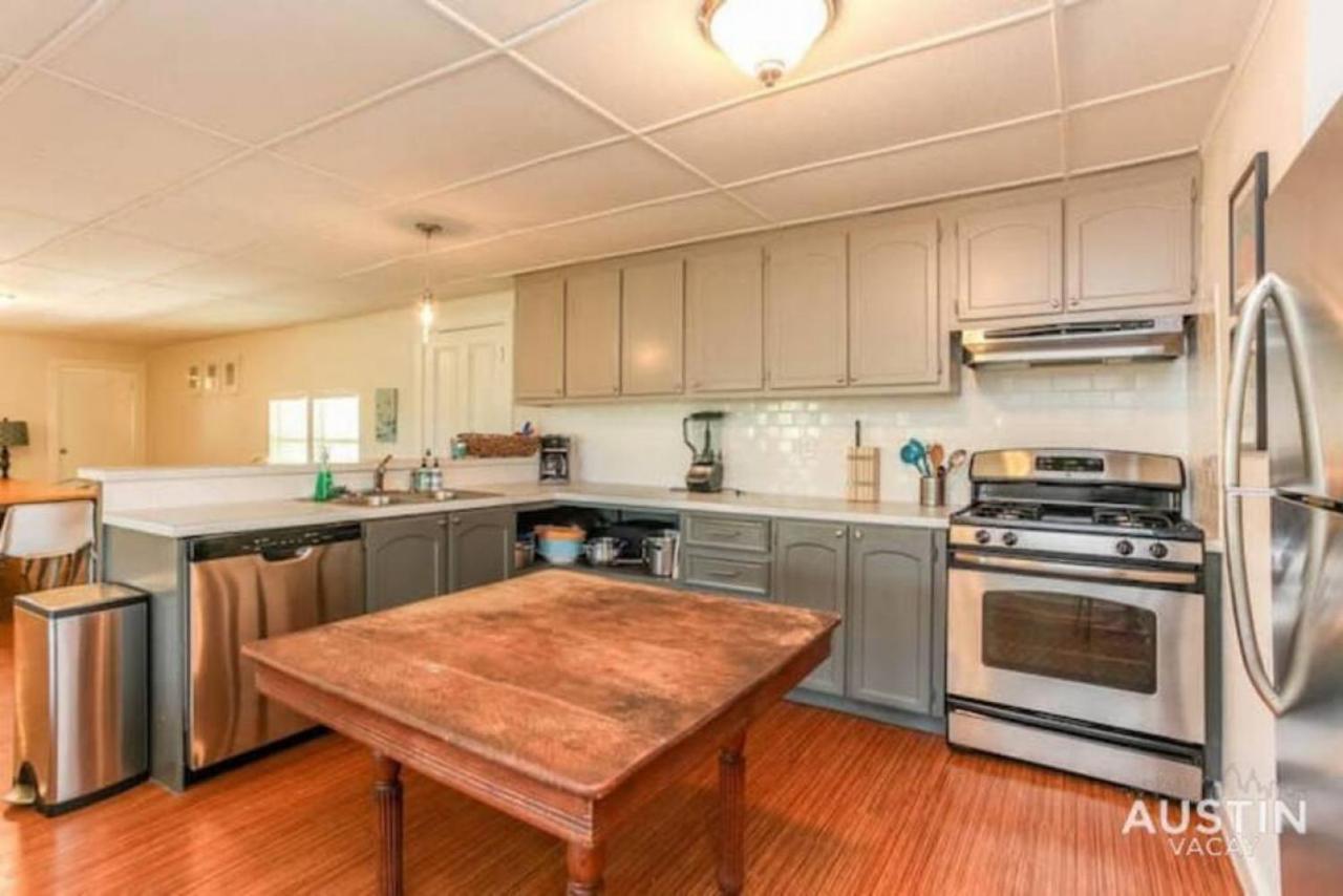 Retreat To The Outdoors With Colorado River Access Holiday home Austin