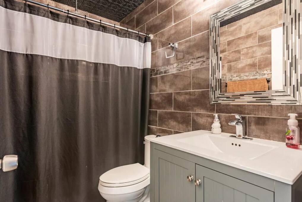 Opuluxe Poolside Paradise Sleeps 6