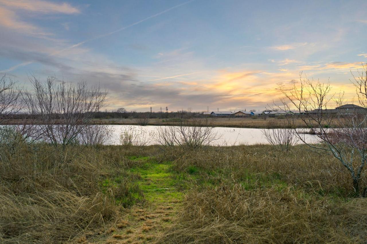 @ Marbella Lane - Amazing 4br Lakeview Holiday home *