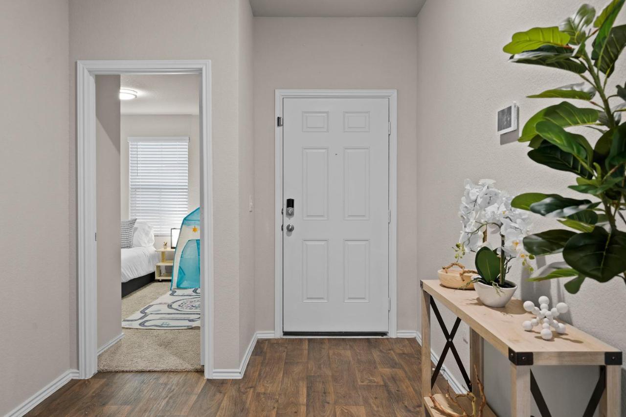@ Marbella Lane - Amazing 4br Lakeview Holiday home Austin