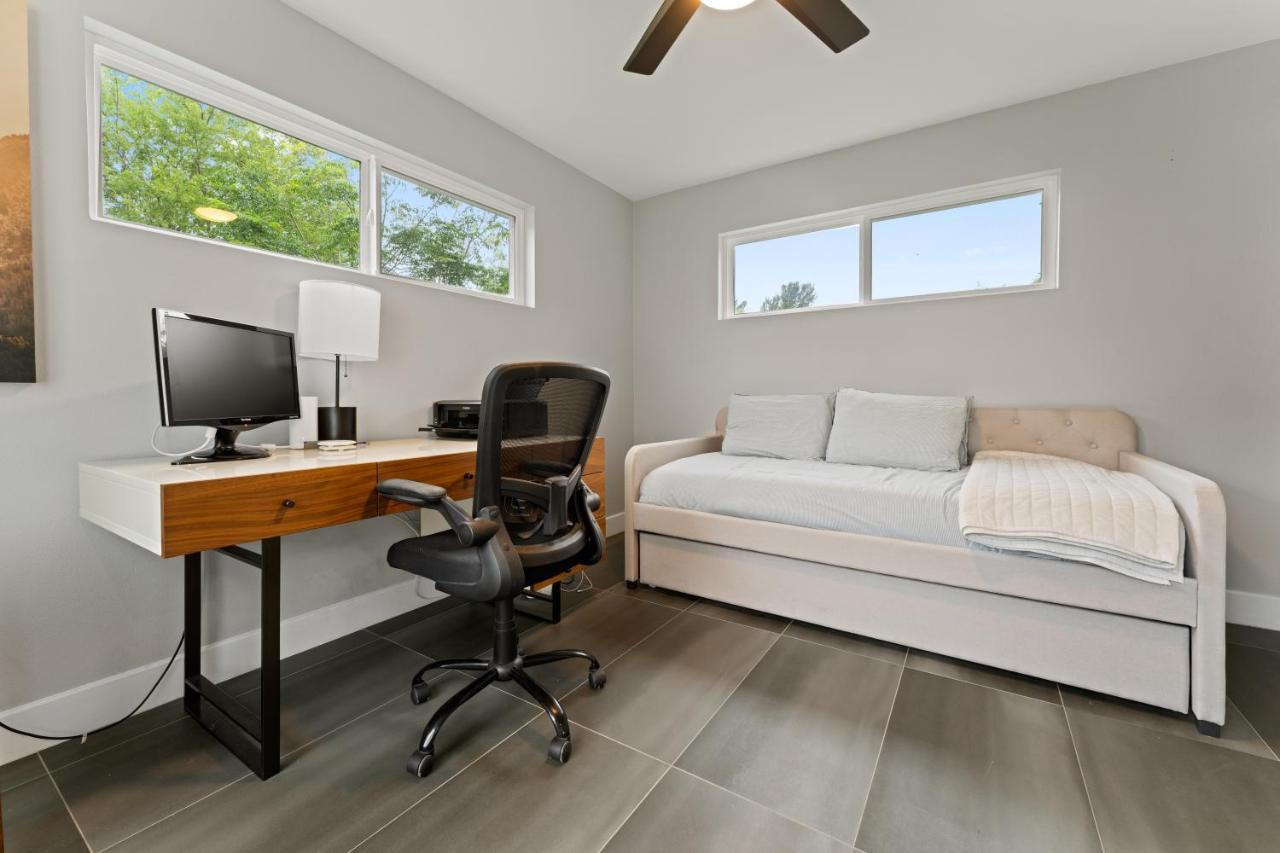 Holiday home East With In-law Office And Fast Wifi