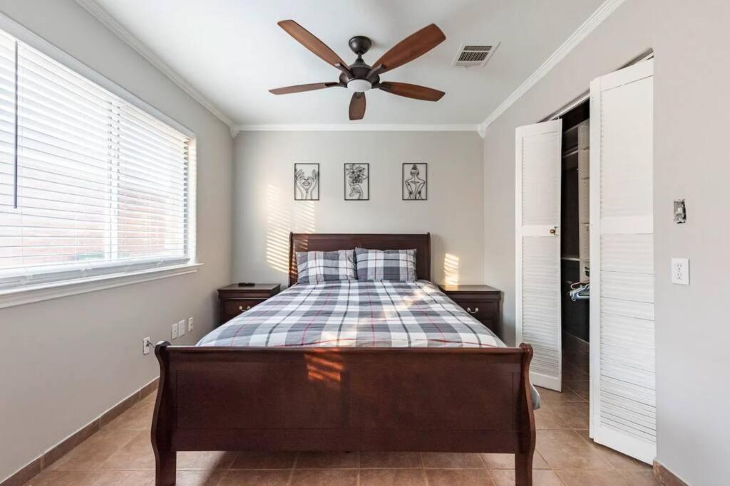 Holiday home Opuluxe Poolside Paradise Sleeps 6