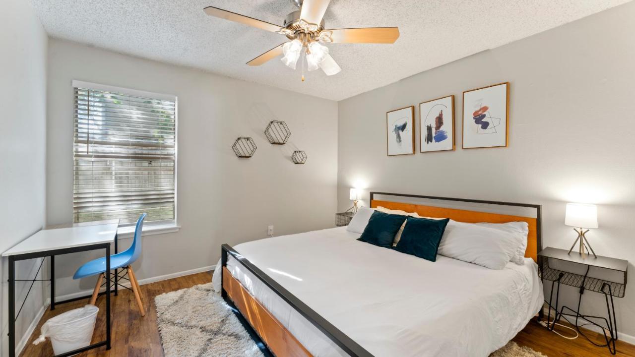 Vivant - Sola Chic King Bed Suites, Close To Downtown Austin