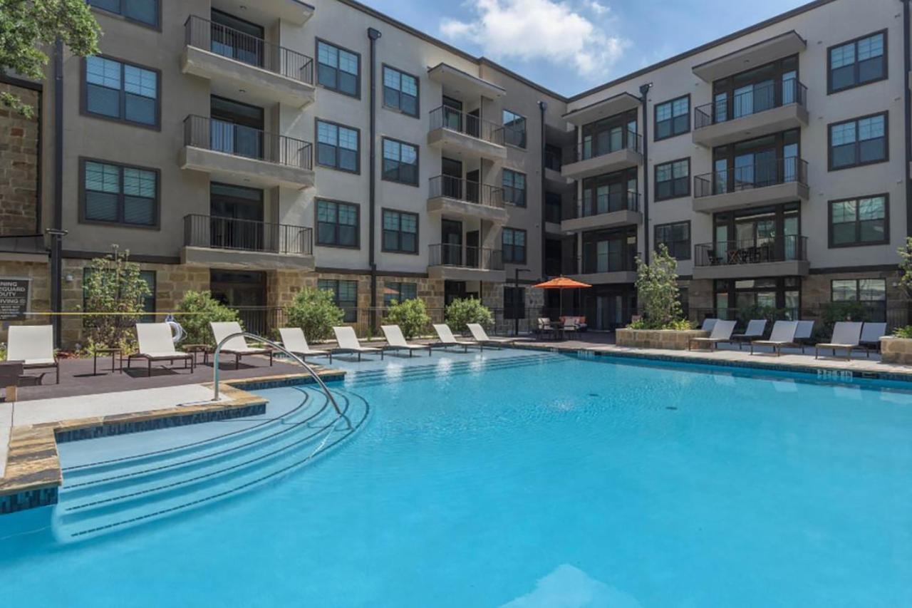 Arboretum 1br W Gym Pool Wd Nr Restaurants Atx-190 * Austin