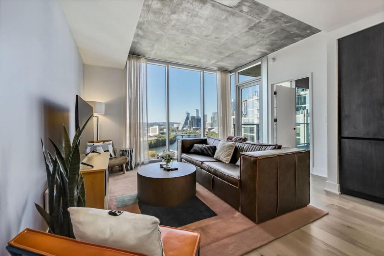 21st Fl 2bd Condo-rainey St-best Views *