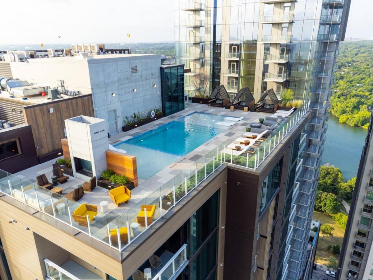 Modern Spacious Downtown - Pool - Kitchen Austin