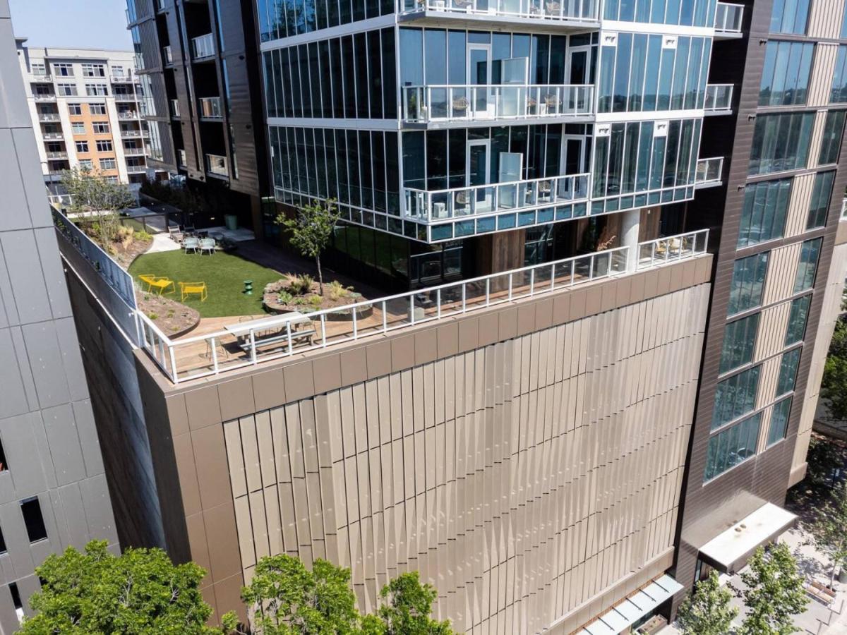 Modern Spacious Downtown - Pool - Kitchen Austin