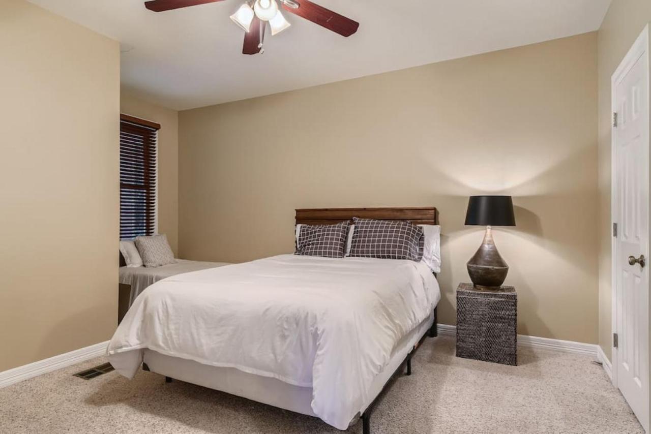 Apartment Warm Suburban 3br Townhome Near Dt *
