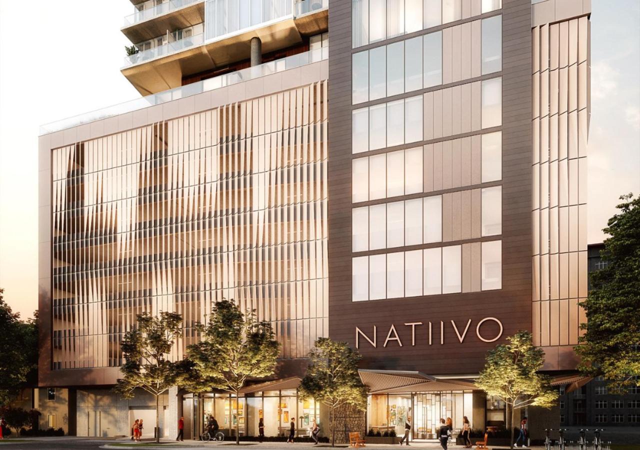 Brand New Rainey Street With And View