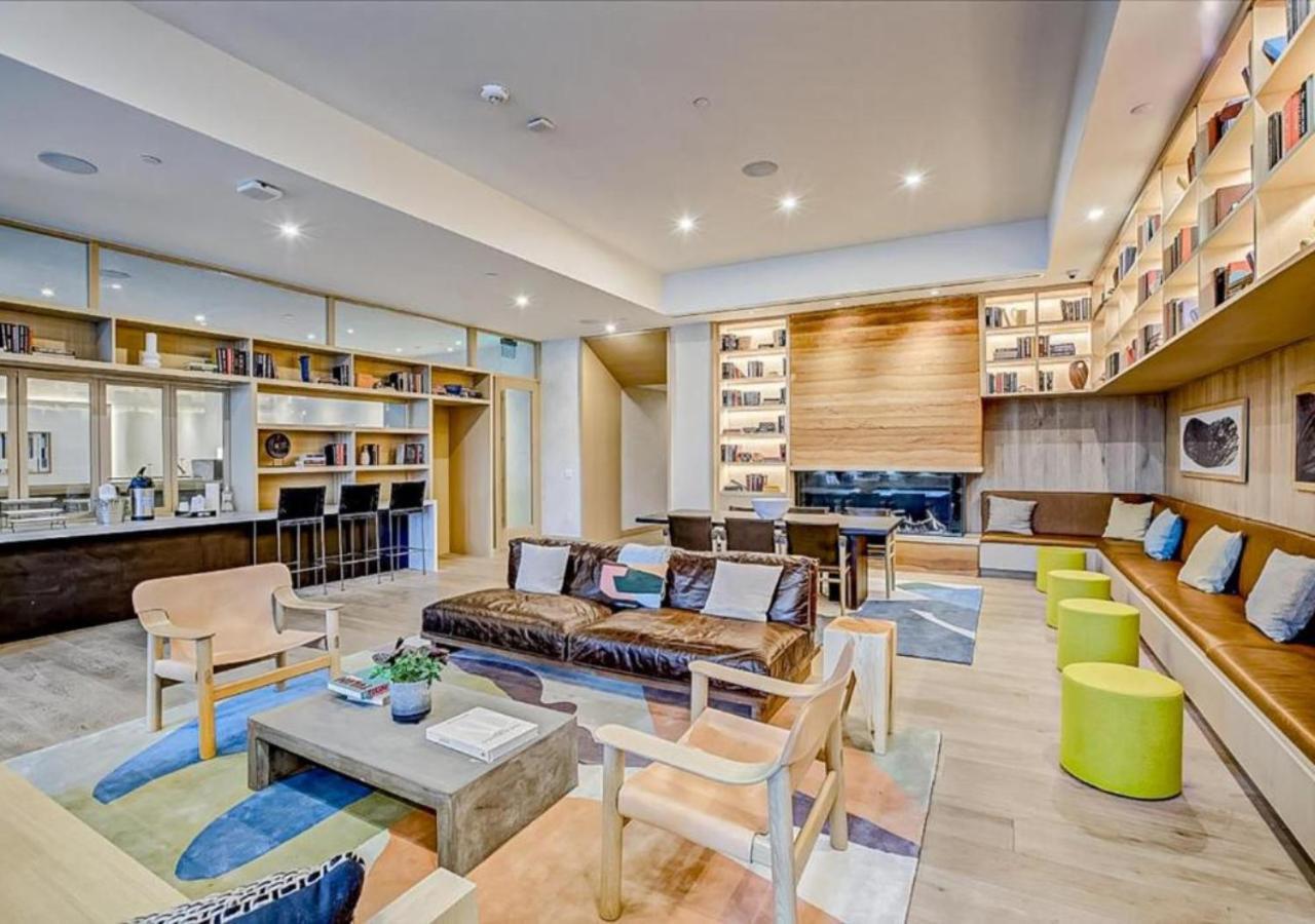 Modern Downtown - Rooftop Pool - Amenities Holiday home