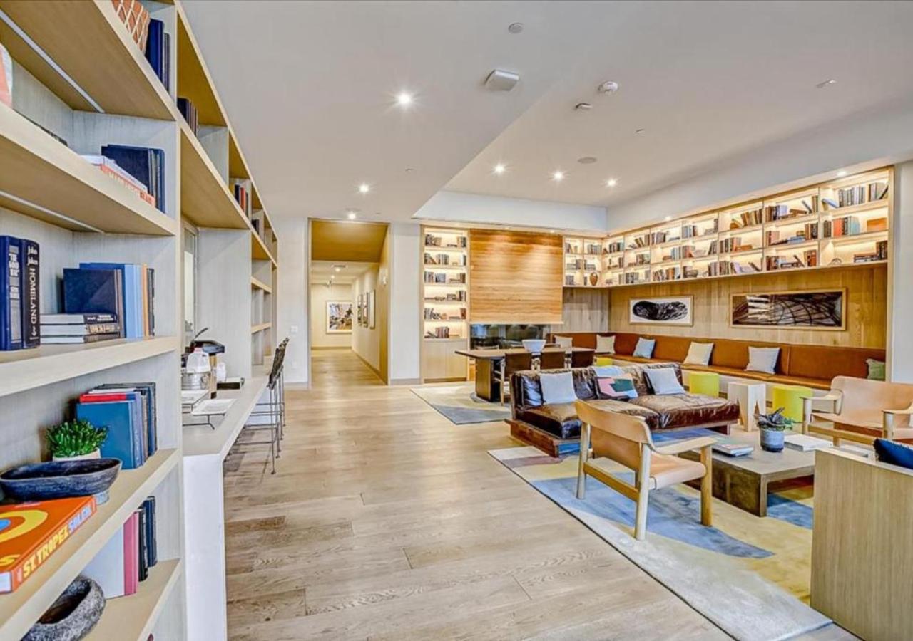 Modern Downtown - Rooftop Pool - Amenities Holiday home *