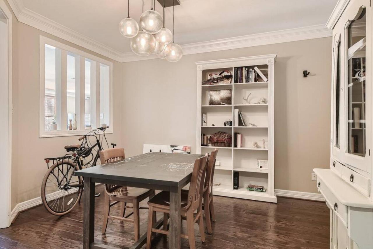 Warm Suburban 3br Townhome Near Dt Apartment *
