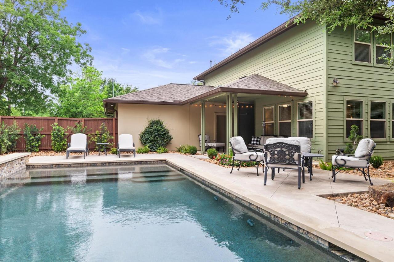 South With A Pool Holiday home