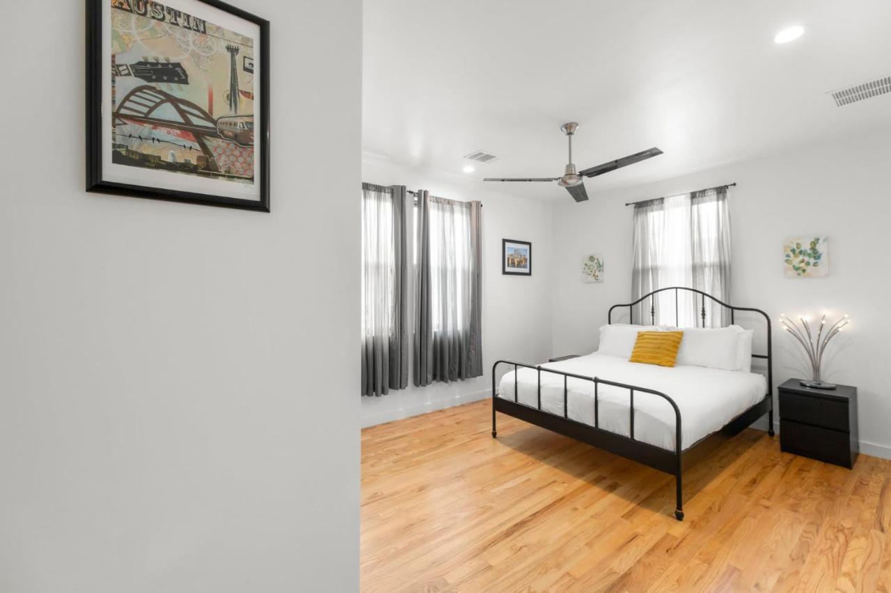 Apartment Modern With Parking - A