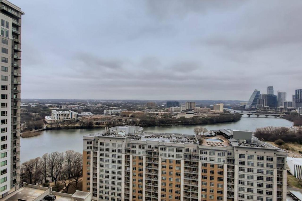21st Fl 2bd Condo-rainey St-best Views Holiday home Austin
