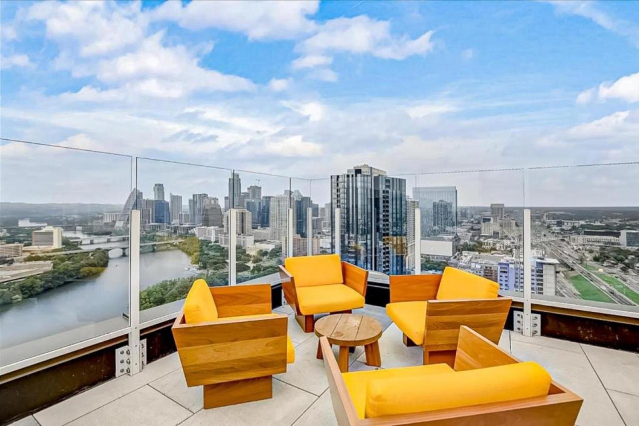 Holiday home Brand New Rainey Street With And View *