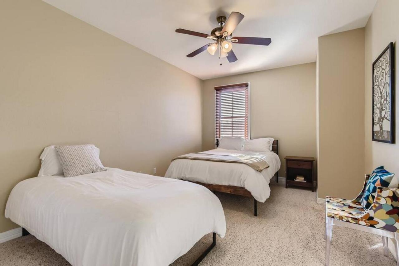 Apartment Warm Suburban 3br Townhome Near Dt Austin