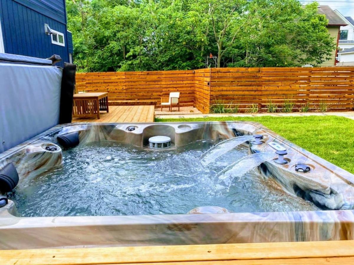 Apartment Hgtv Featured Tiny W Hot Tub Near East 6th St