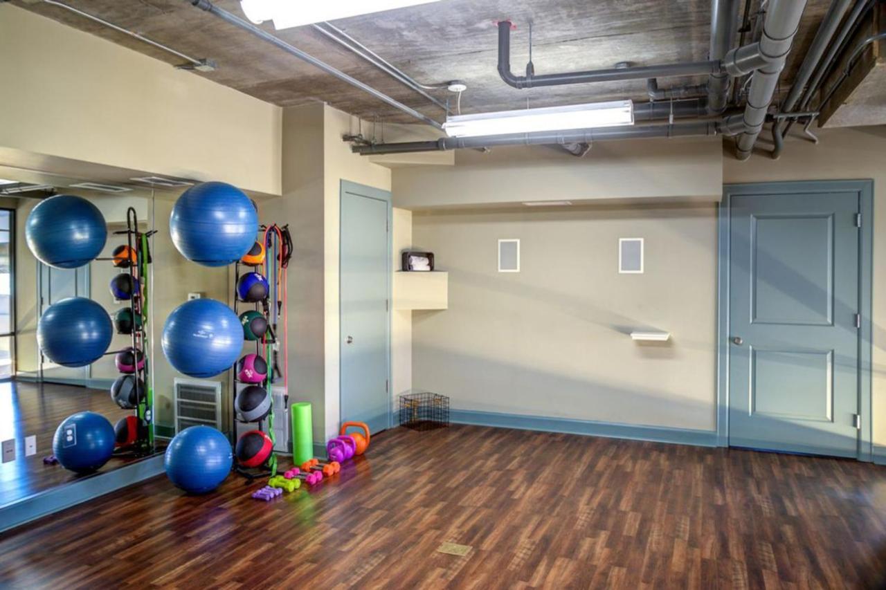 Barton Springs 1br W Wd Gym Pool Nr Town Atx-188 Apartment *