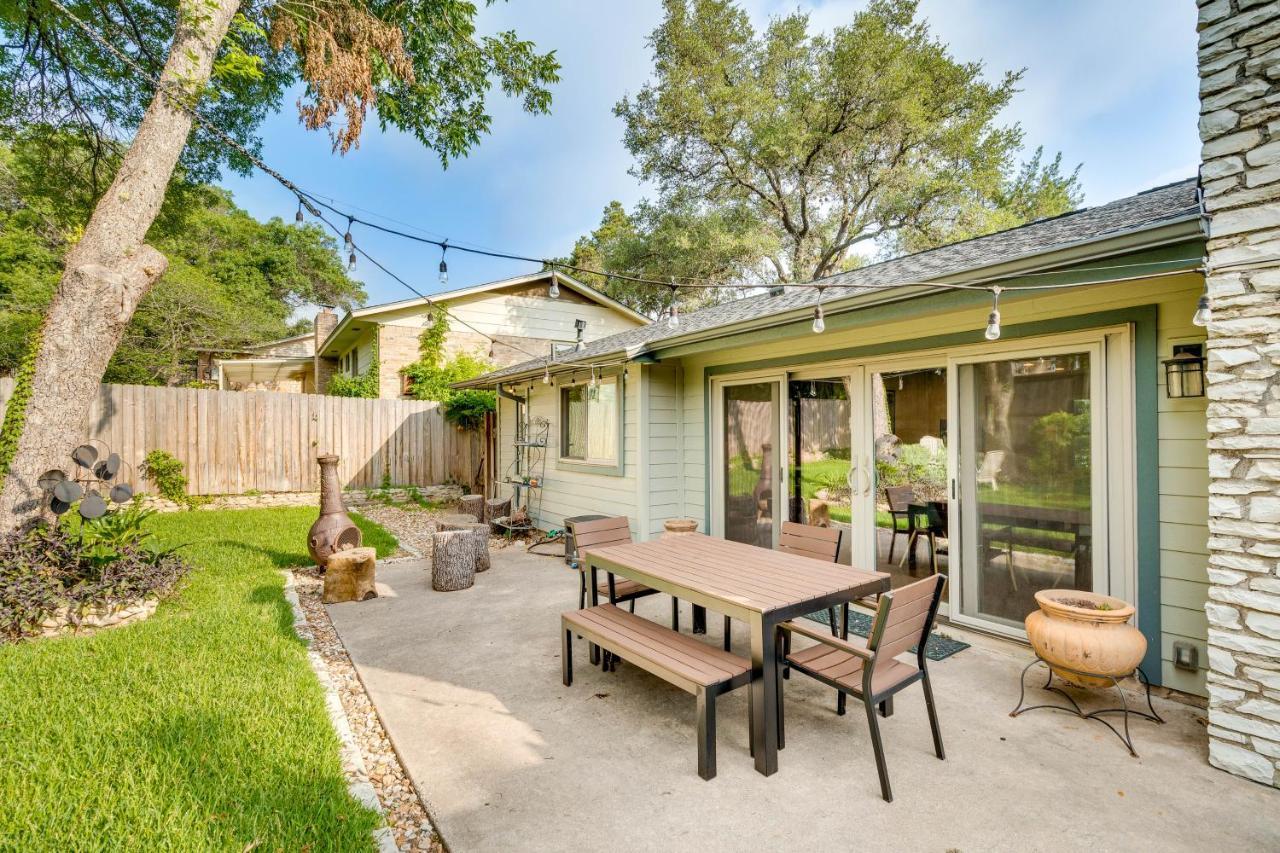 Pet-friendly With Private Yard! Holiday home Austin