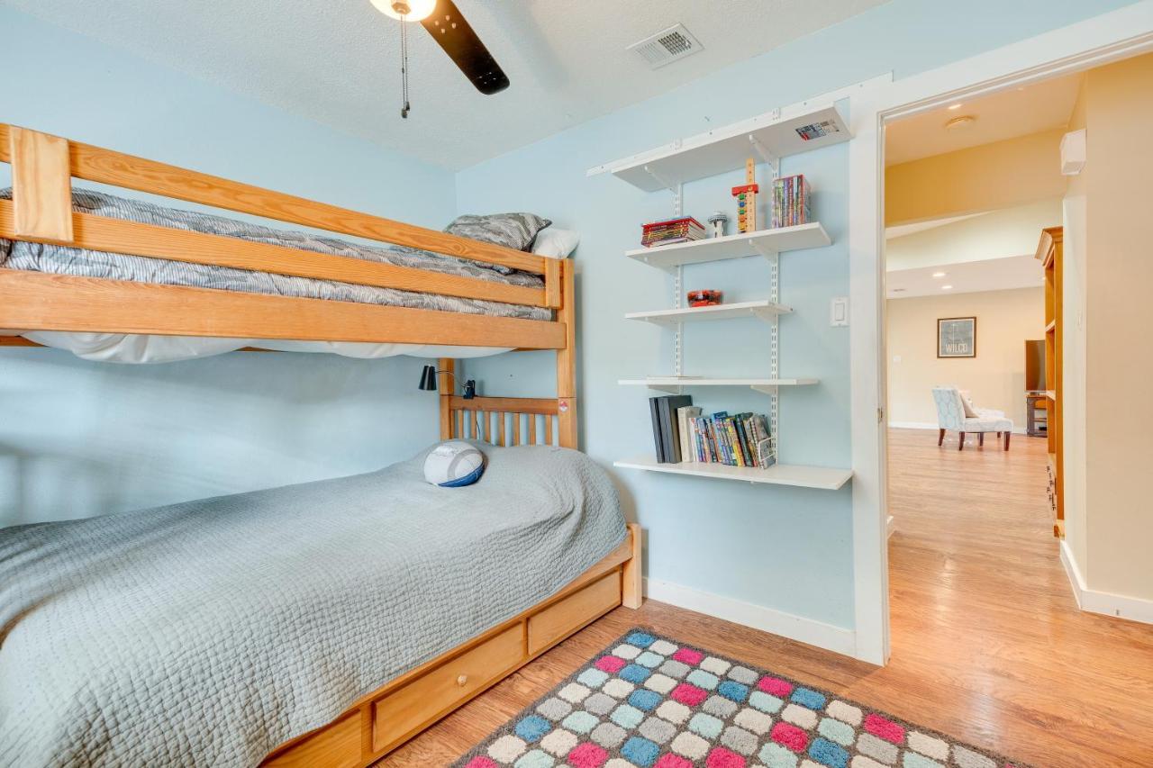 Pet-friendly With Private Yard! * Austin