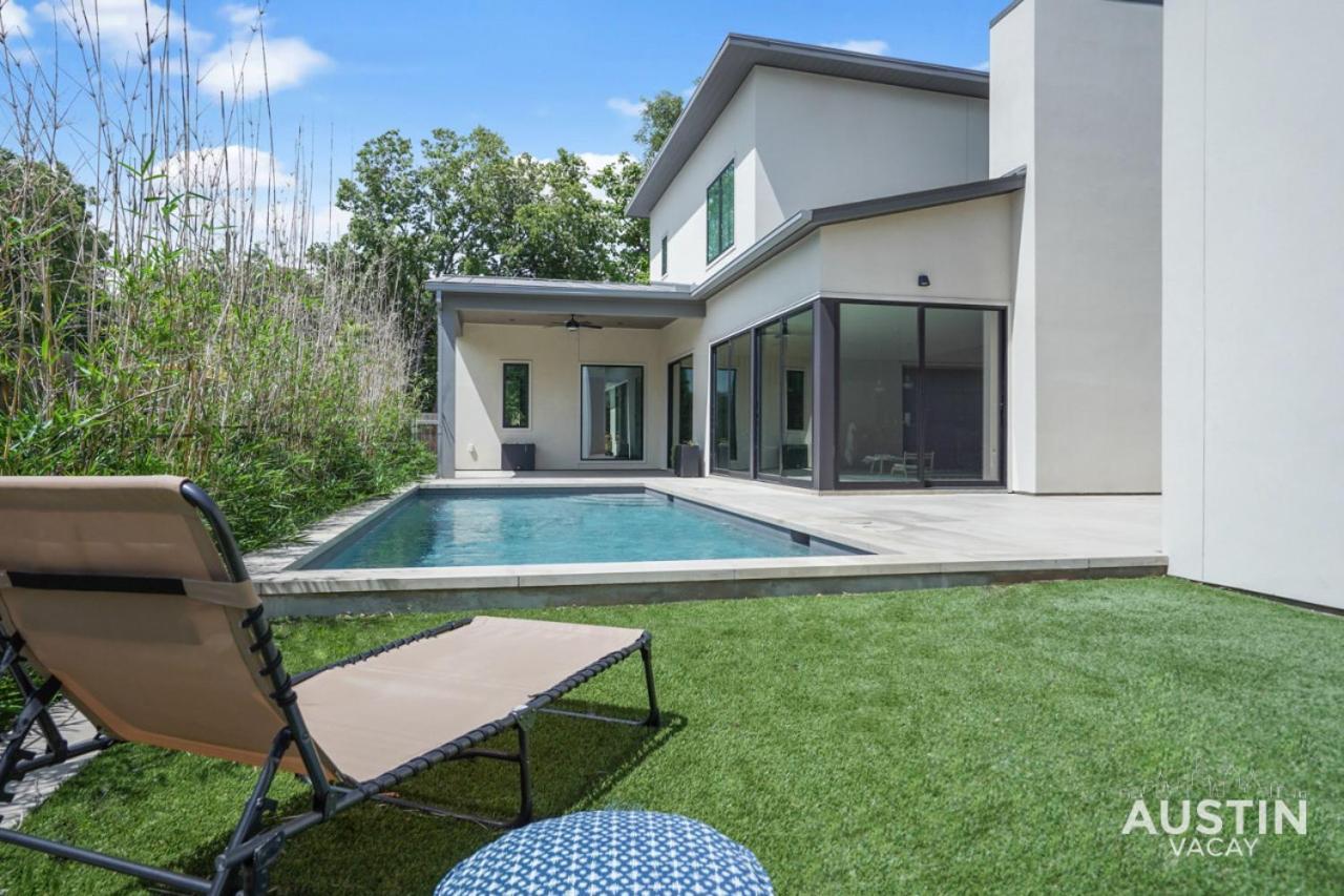 Walk To Soco Lounge Poolside At Modern Cool Spot *