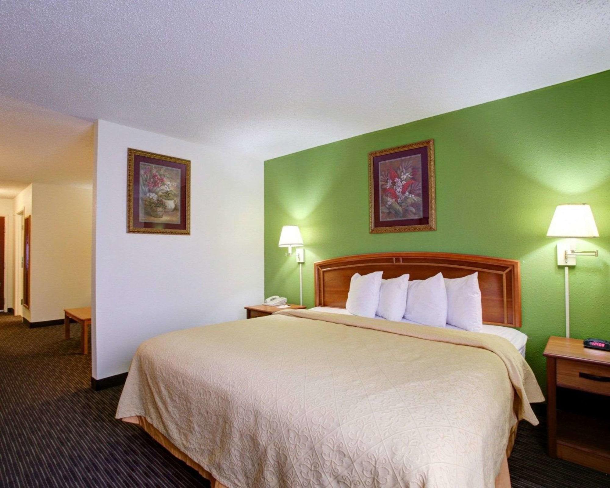 Hotel Quality & Airport Austin