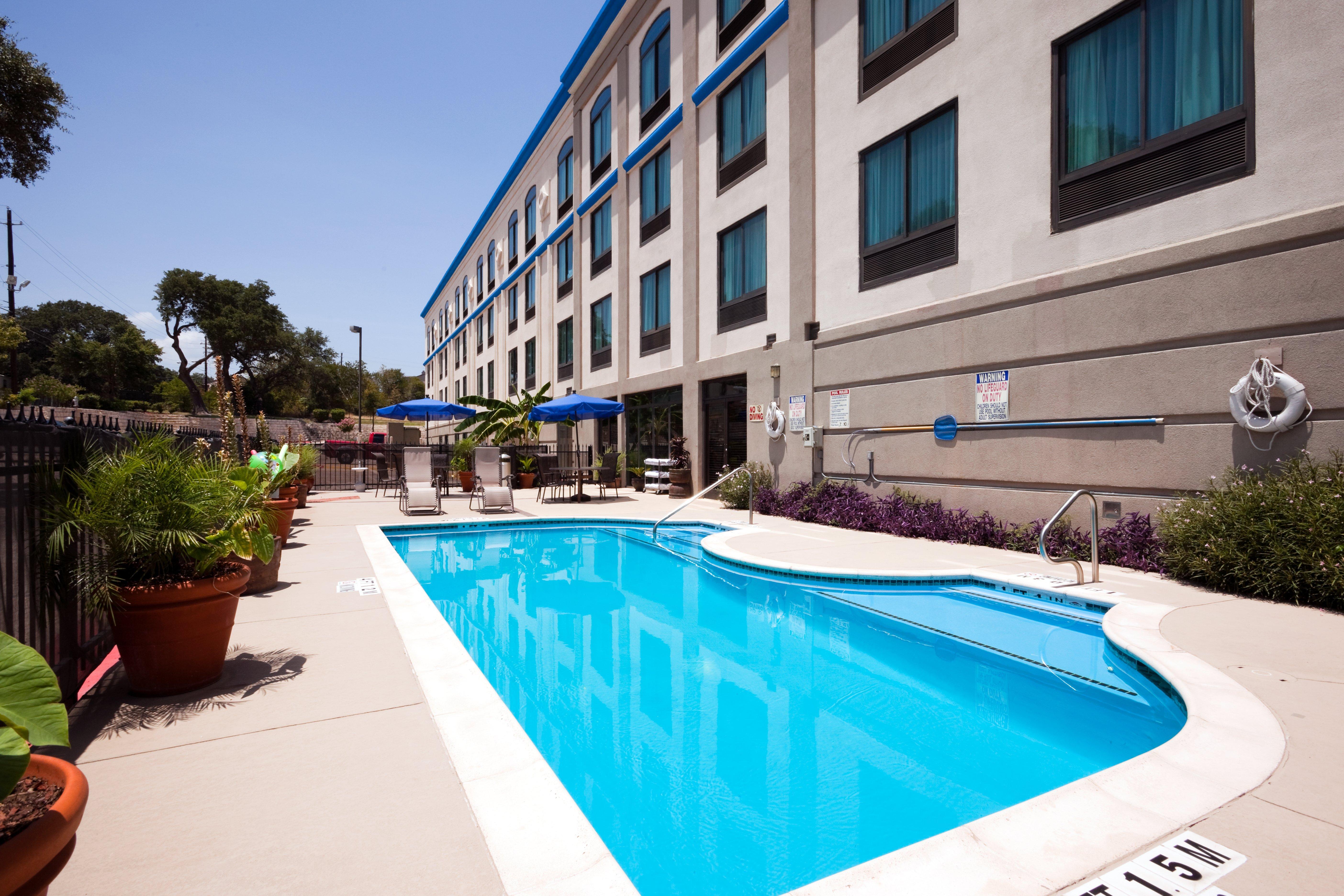 Express & North By Ihg Hotel Austin