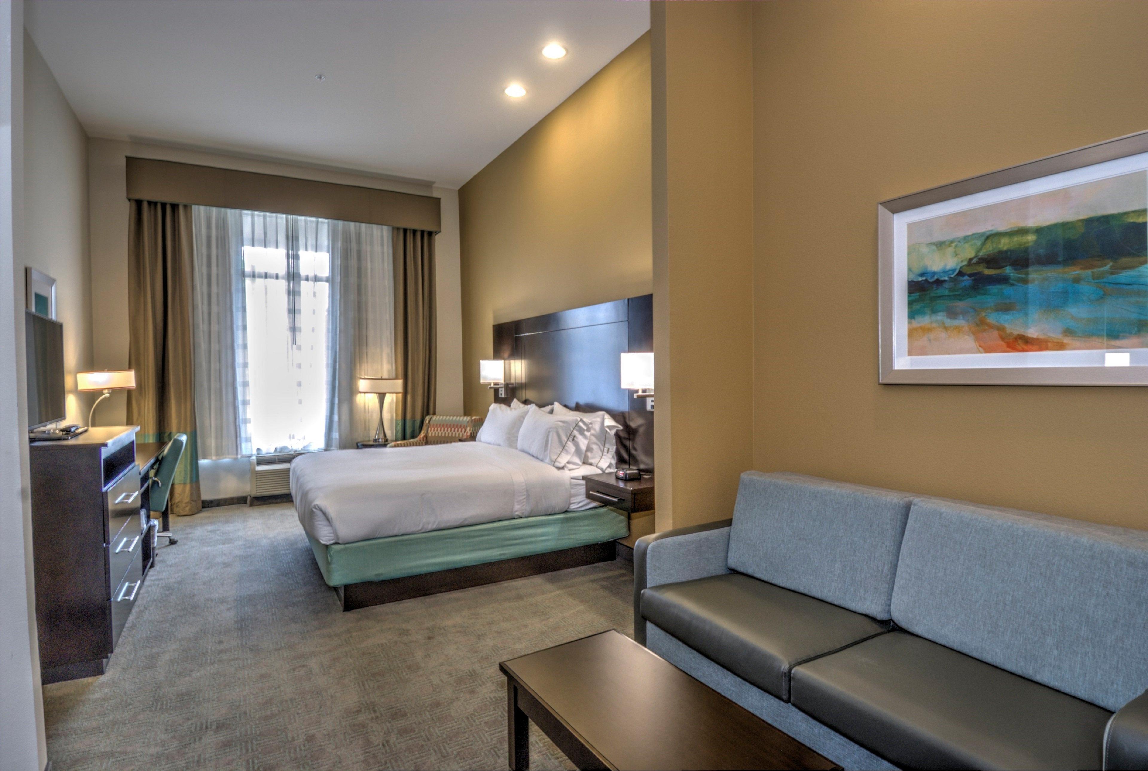 Hotel Express & South By Ihg Austin