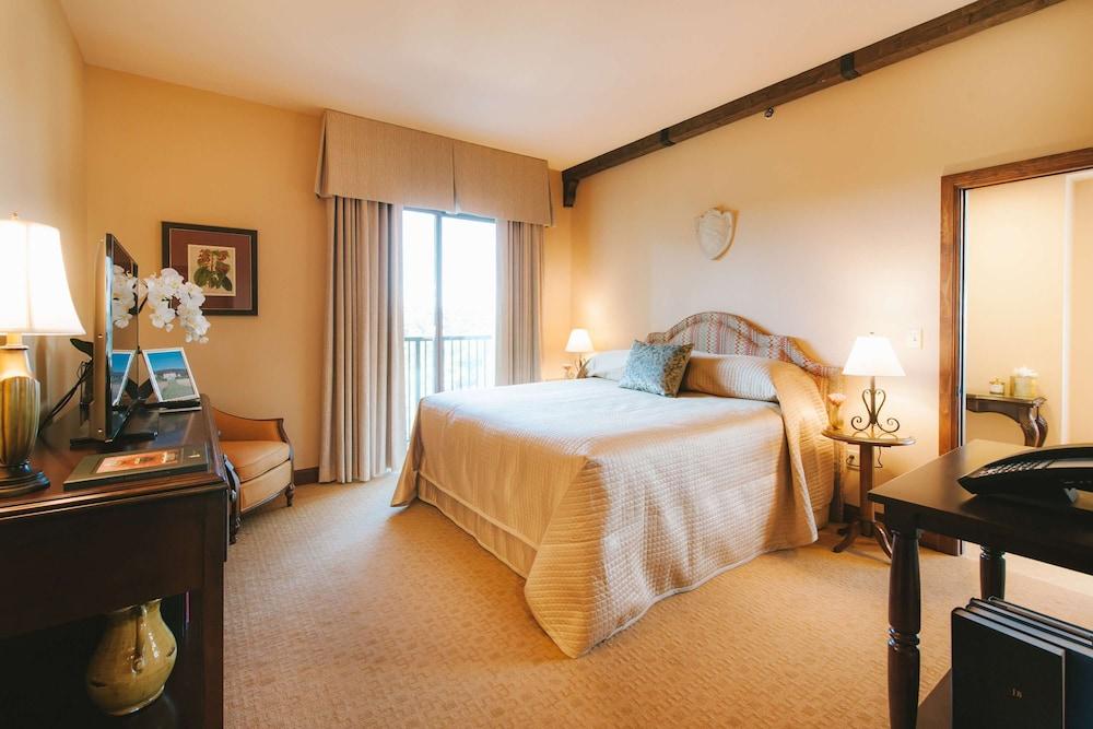 Viata Hotel