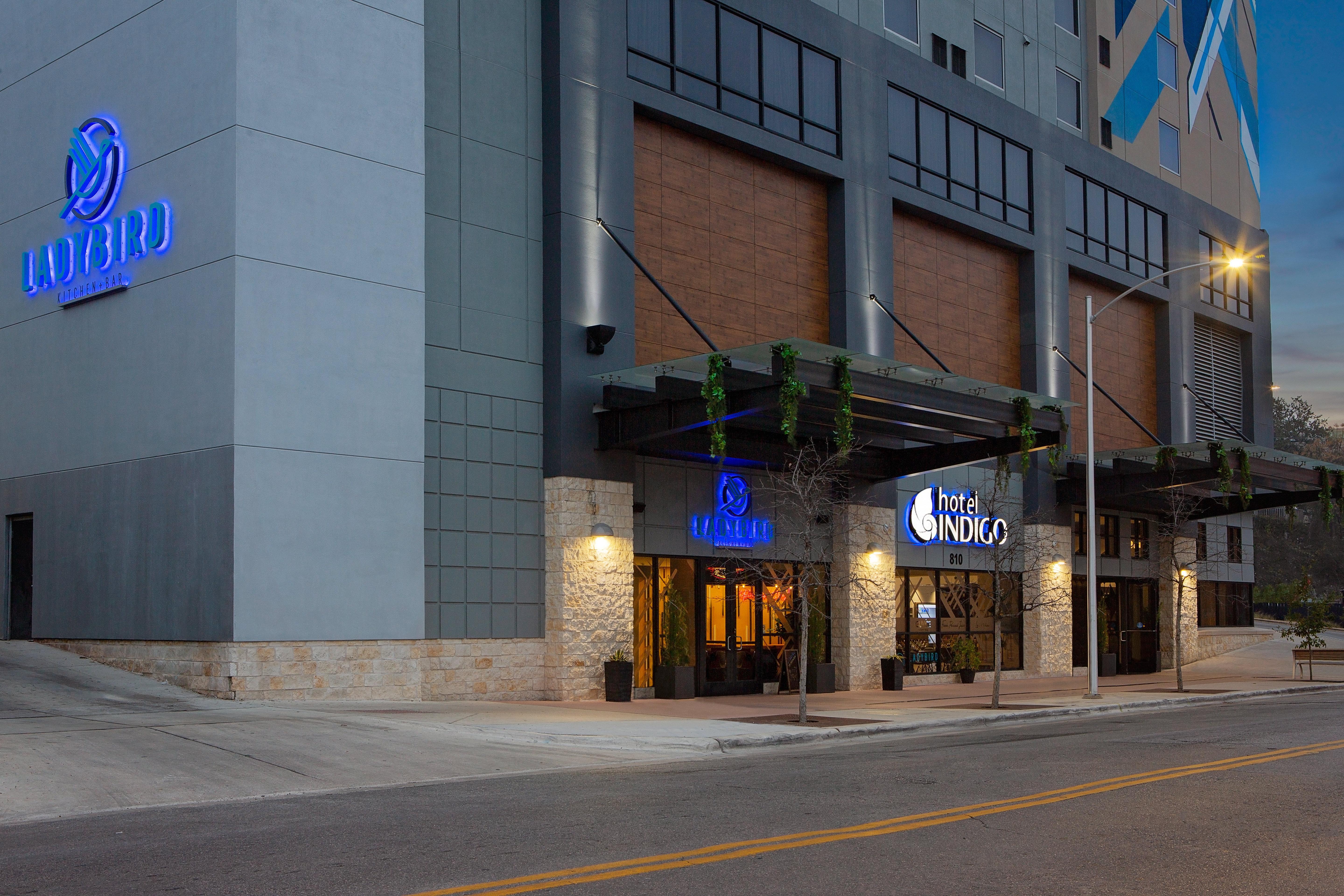 Indigo Downtown - By Ihg Hotel Austin