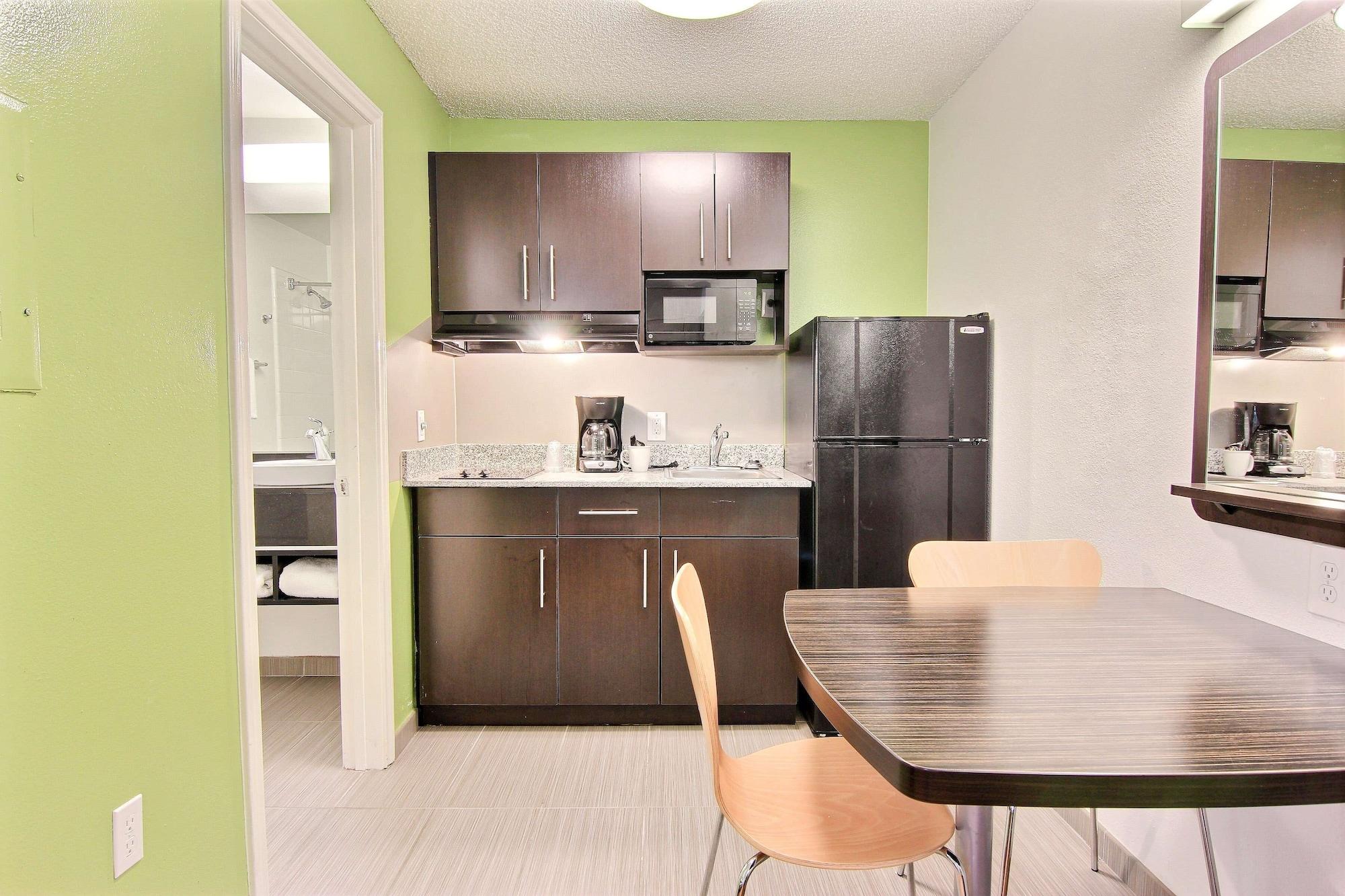 6-austin, Tx - Northwest Hotel 2*