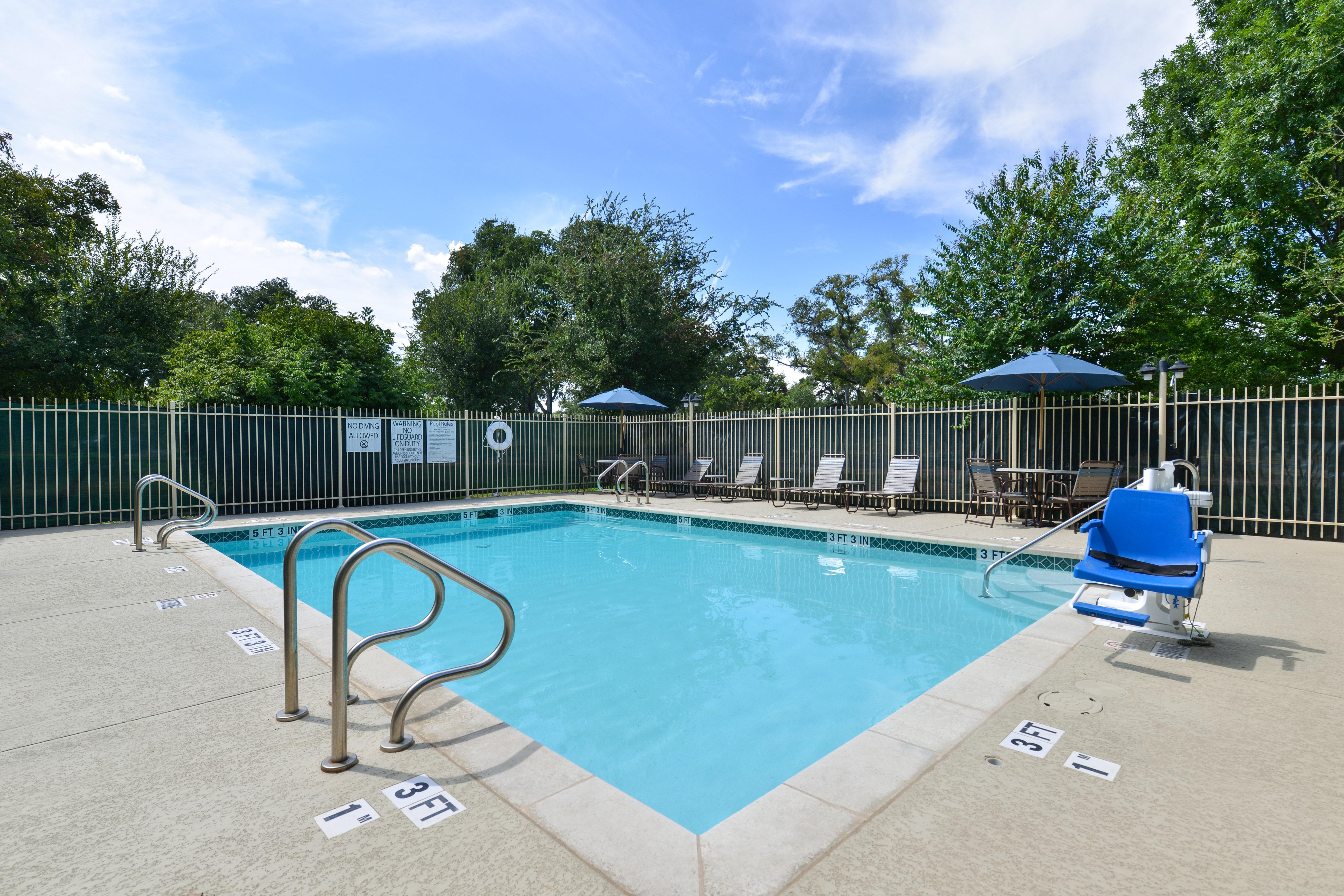 Express & Sw - Sunset Valley, And Ihg 3*