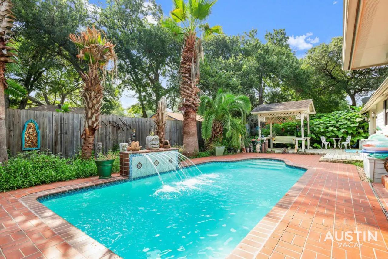Backyard Bliss W Private Pool Unique Family Holiday home Austin