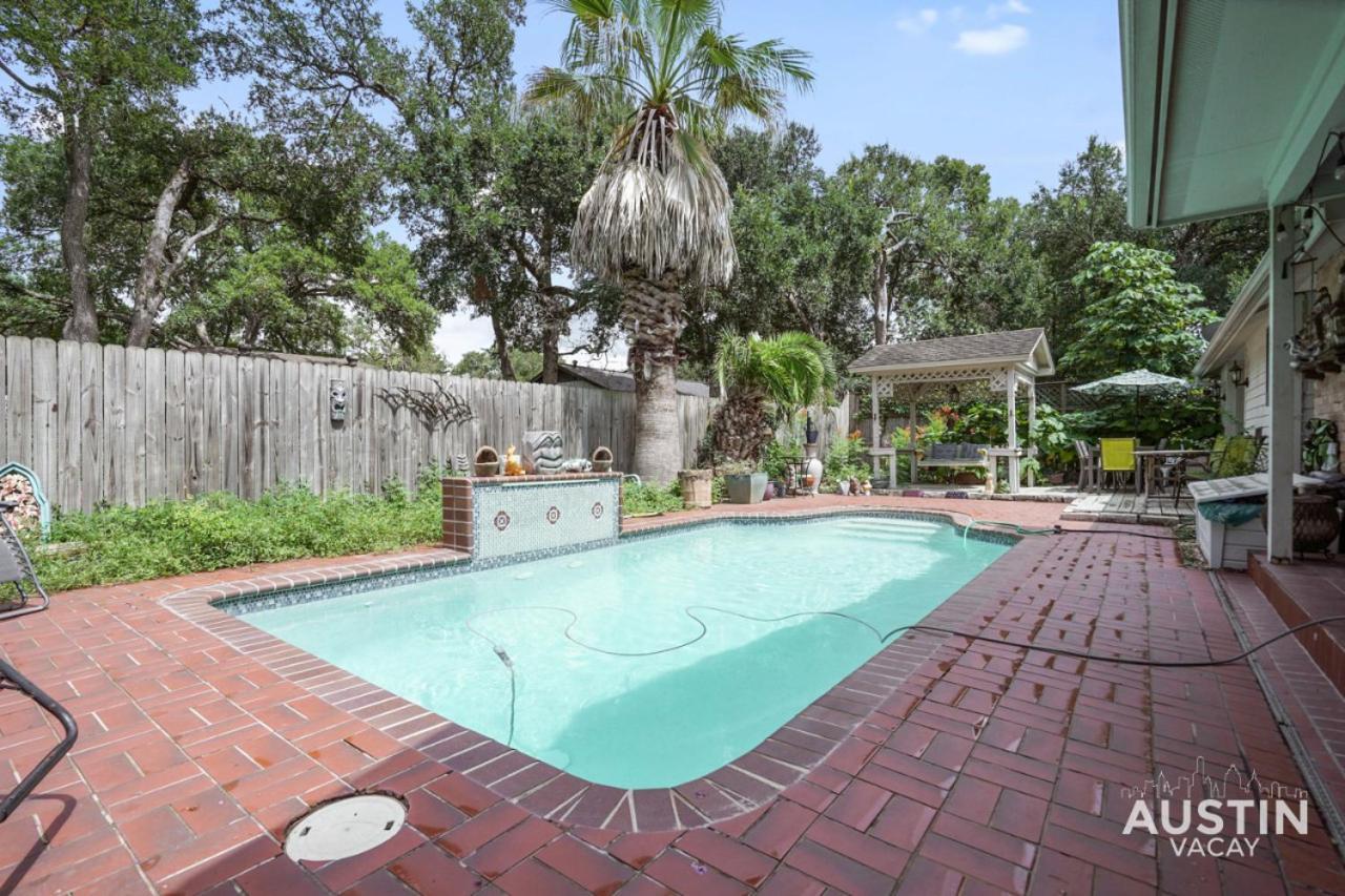 Holiday home Backyard Bliss W Private Pool Unique Family